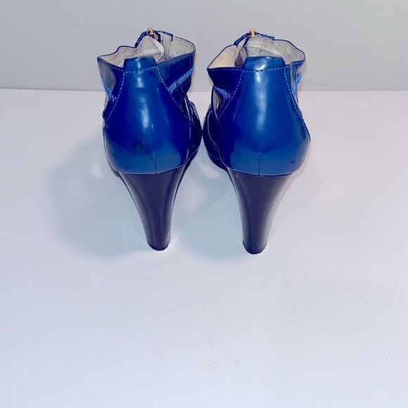 Michael Kors blue leather caged zippered 4” heels - Picture 3 of 6